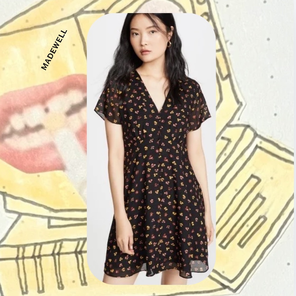 Madewell flowy floral v-neck front button short sleeved mini dress